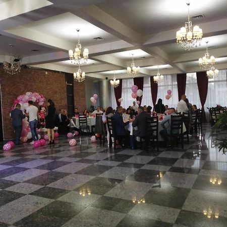 Hotel Unirea Focşani Екстериор снимка
