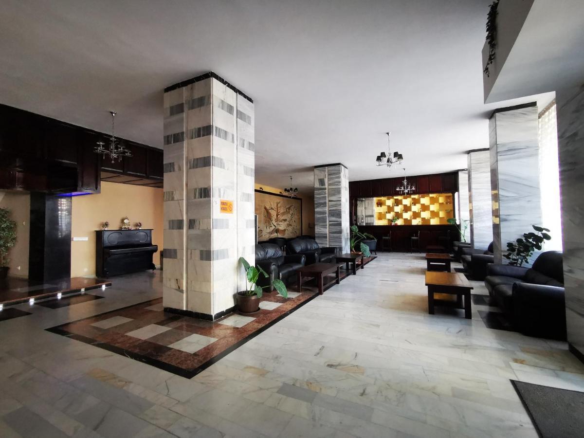 Hotel Unirea Focşani Екстериор снимка